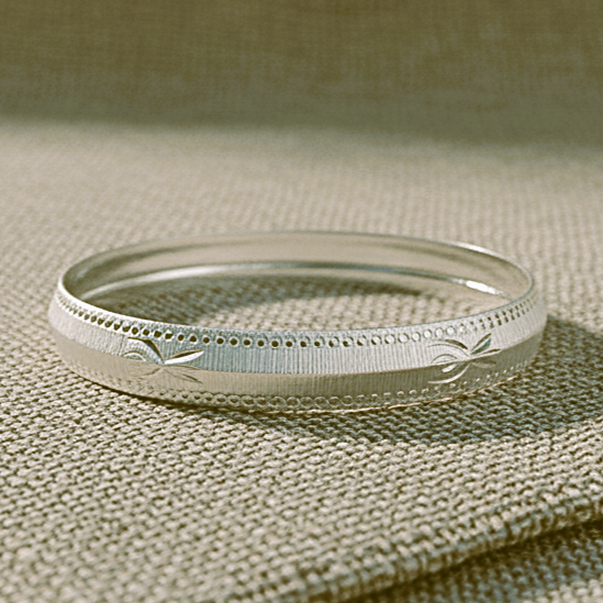 999 Pure Solid Silver Vintage Tribal Bangle – Men’s Handmade Kada